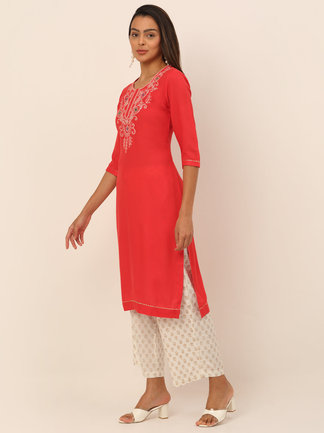 Women Coral Ethnic Motifs Yoke Design Flared Sleeves Thread Work Kurta