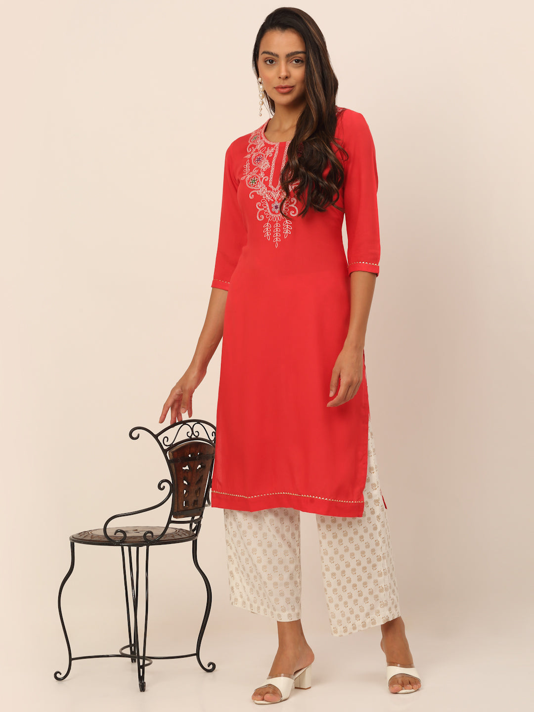 Women Coral Ethnic Motifs Yoke Design Flared Sleeves Thread Work Kurta