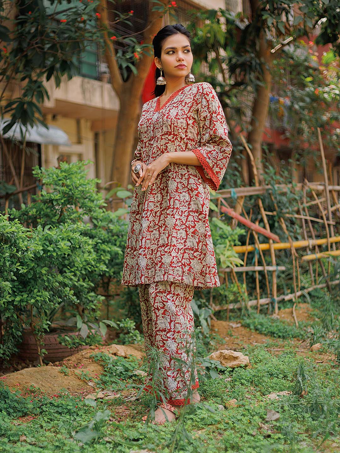 Kalamkari cord set with Pleates and lace details