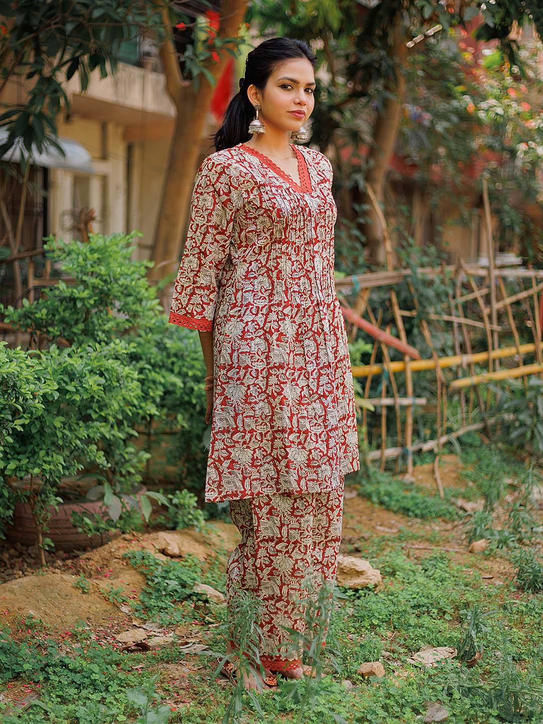 Kalamkari cord set with Pleates and lace details