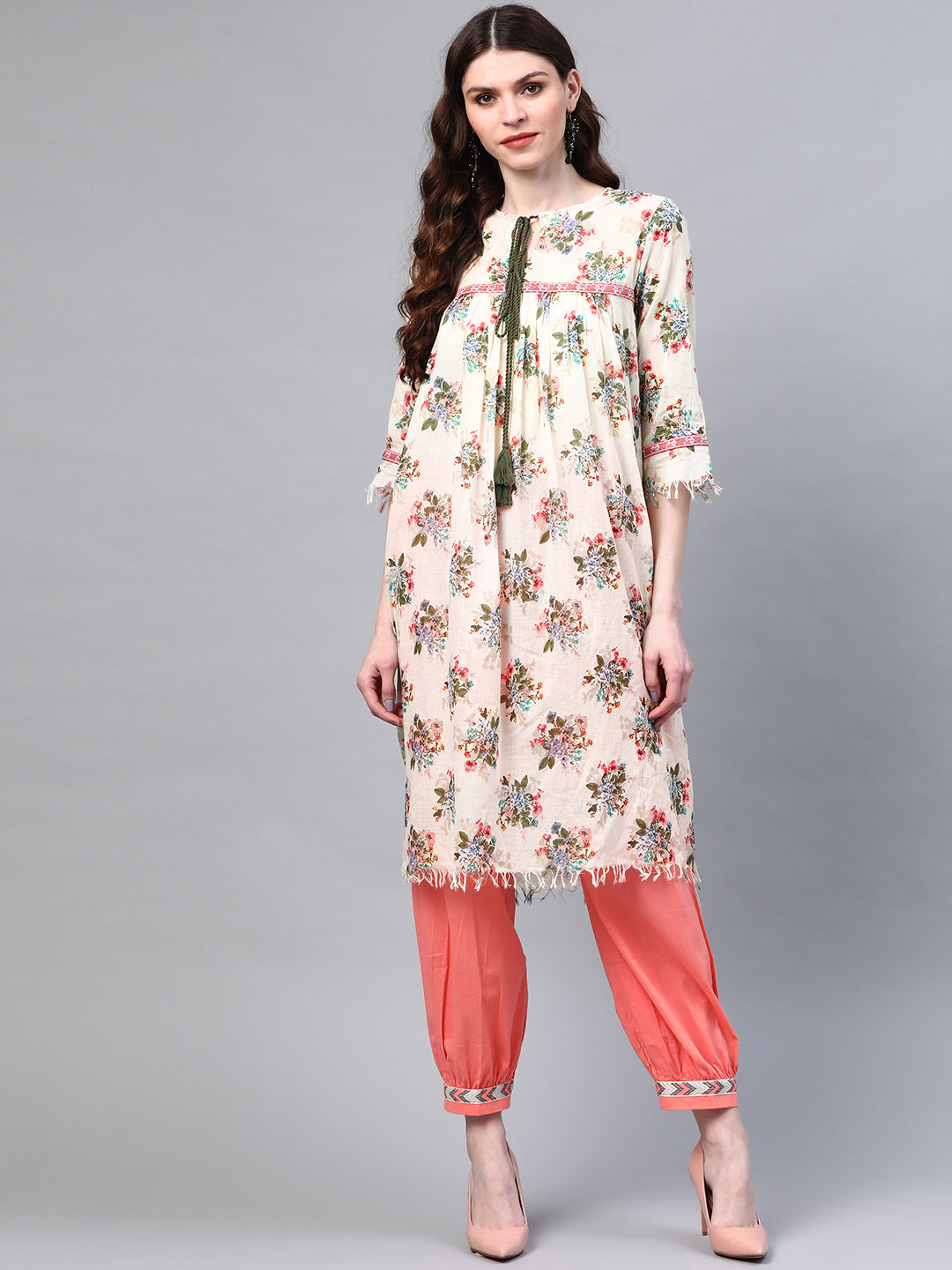 Women Off-White & Green Floral Screen Print A-Line Sustainable Kurta