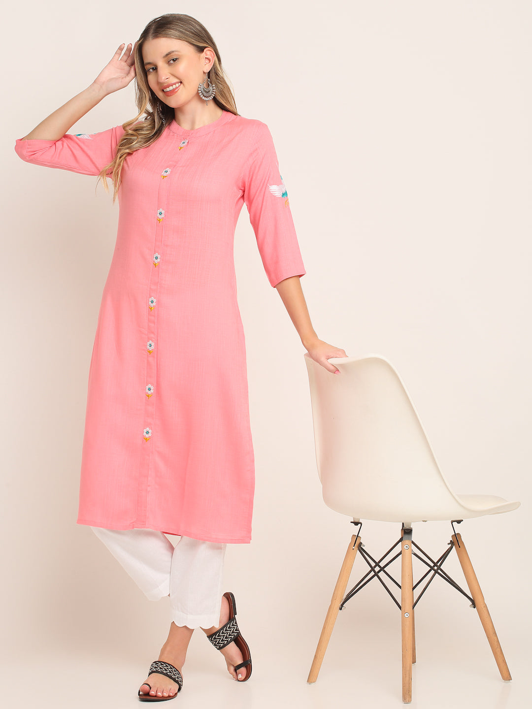 Women Rayon Pink Embroidered Kurta