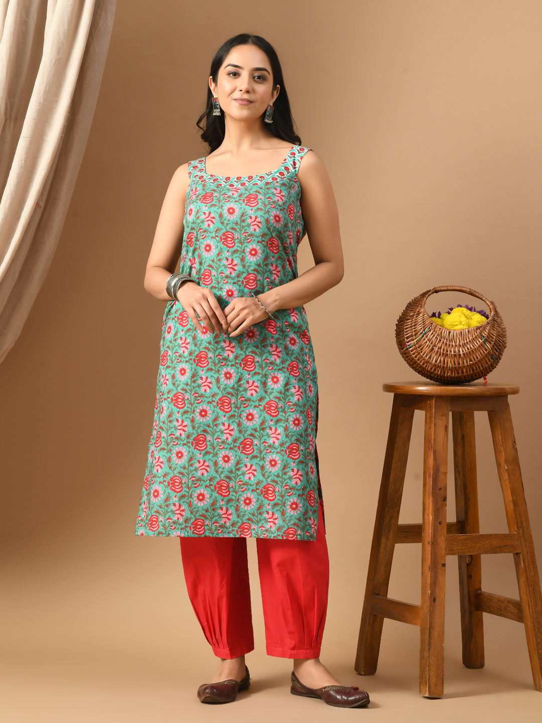 Pure Cotton green floral sleeveless kurta