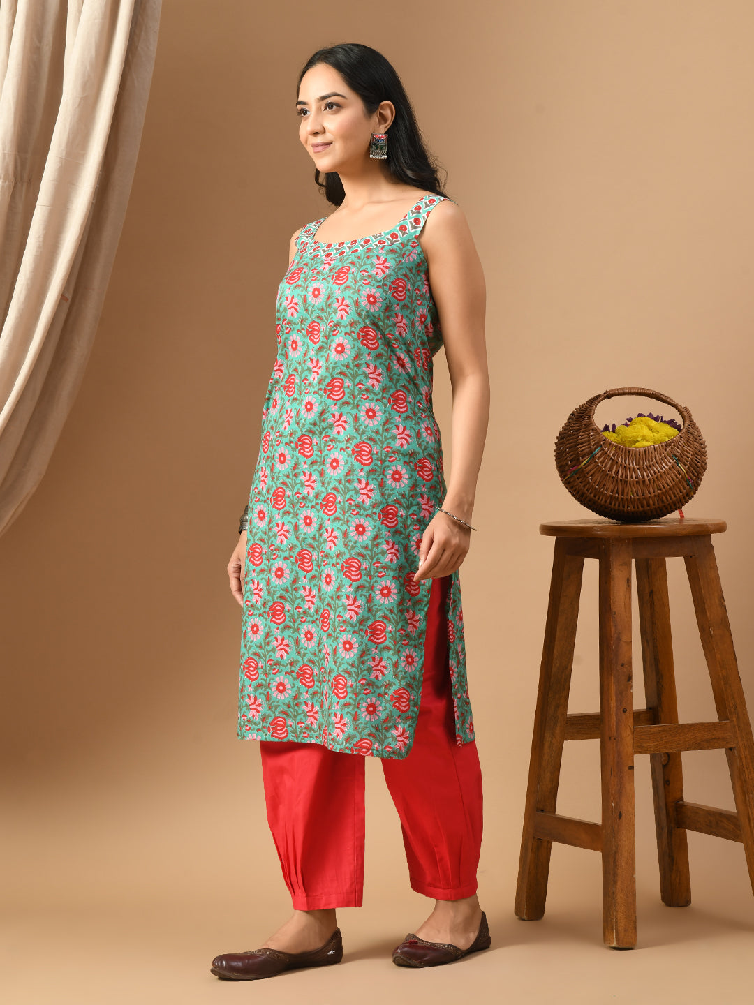 Pure Cotton green floral sleeveless kurta