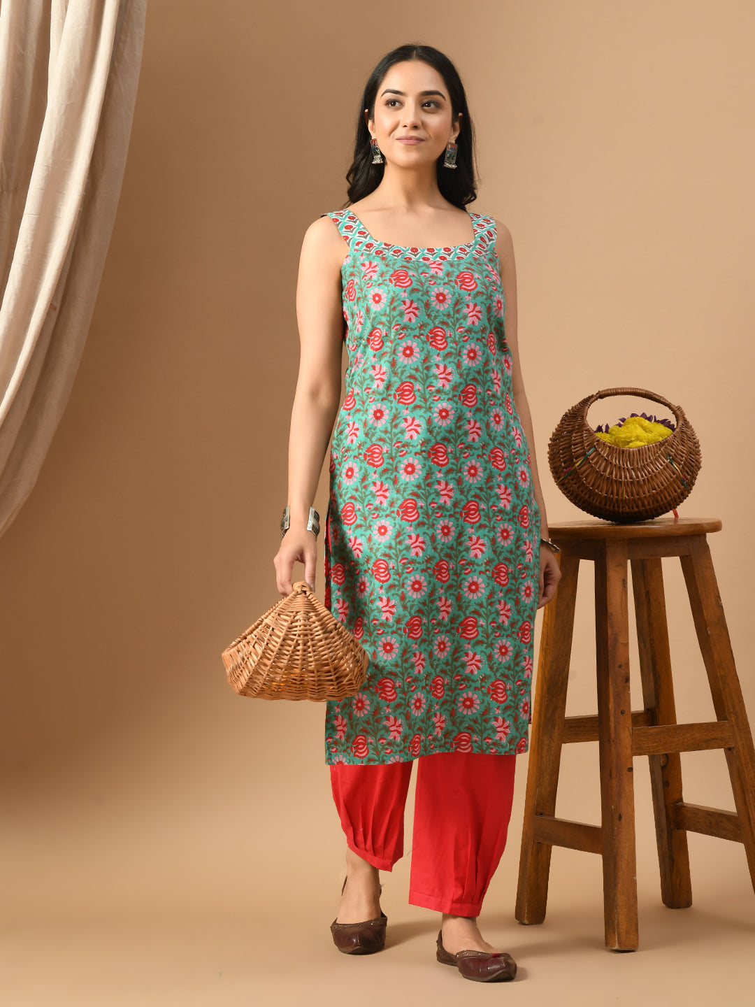 Pure Cotton green floral sleeveless kurta