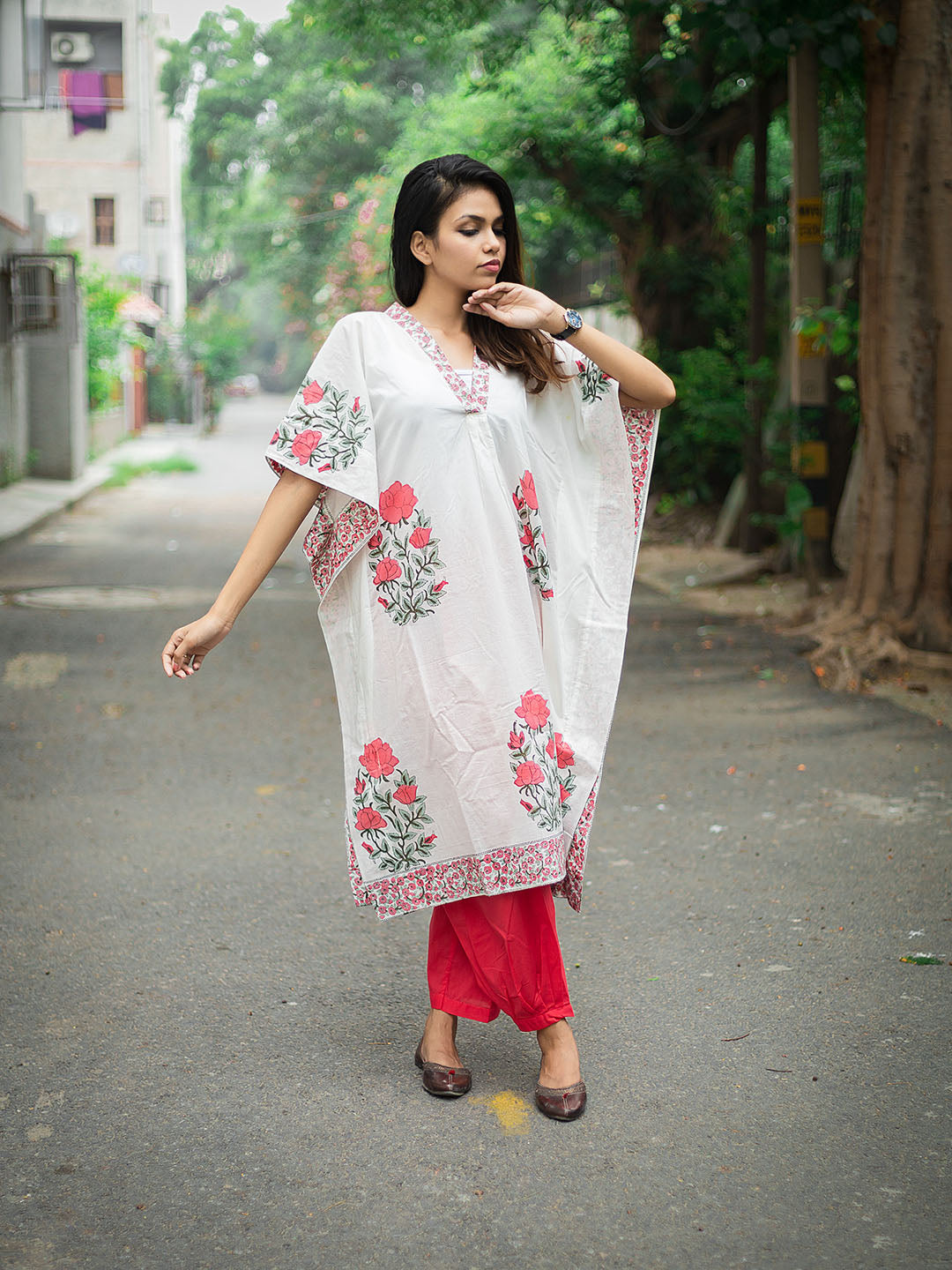 Handblock Printed Red Boota White Kaftan Kurta