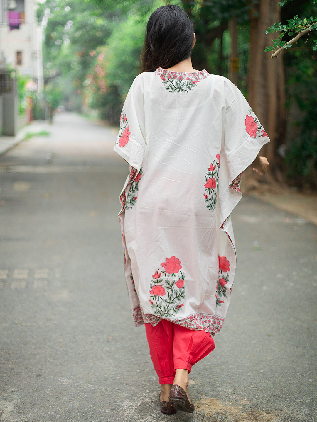 Handblock Printed Red Boota White Kaftan Kurta