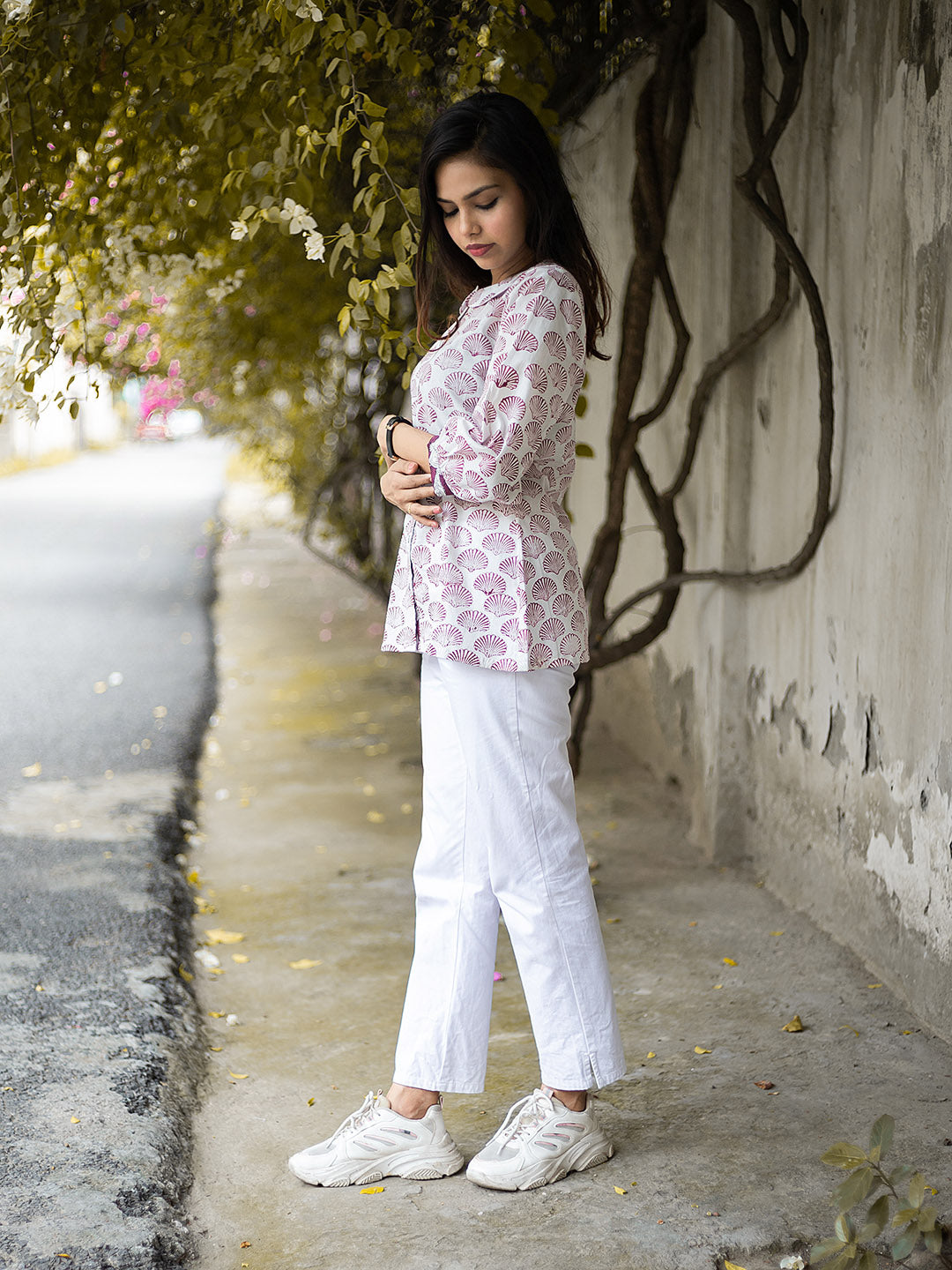 HandBlock Printed Mauve Flower Top