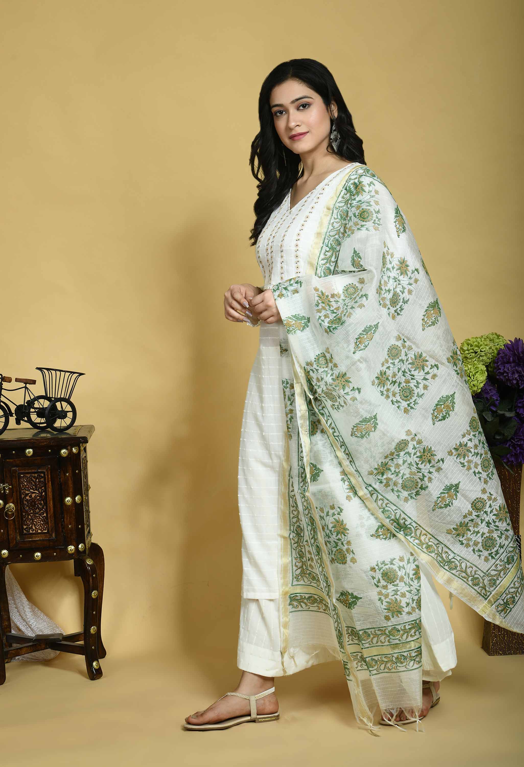 Yoke Embroidered Kurta Set with hand block printed Chanderi Dupatta Set