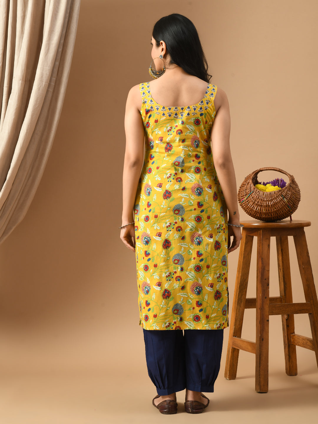 Pure Cotton yellow multifloral kurta