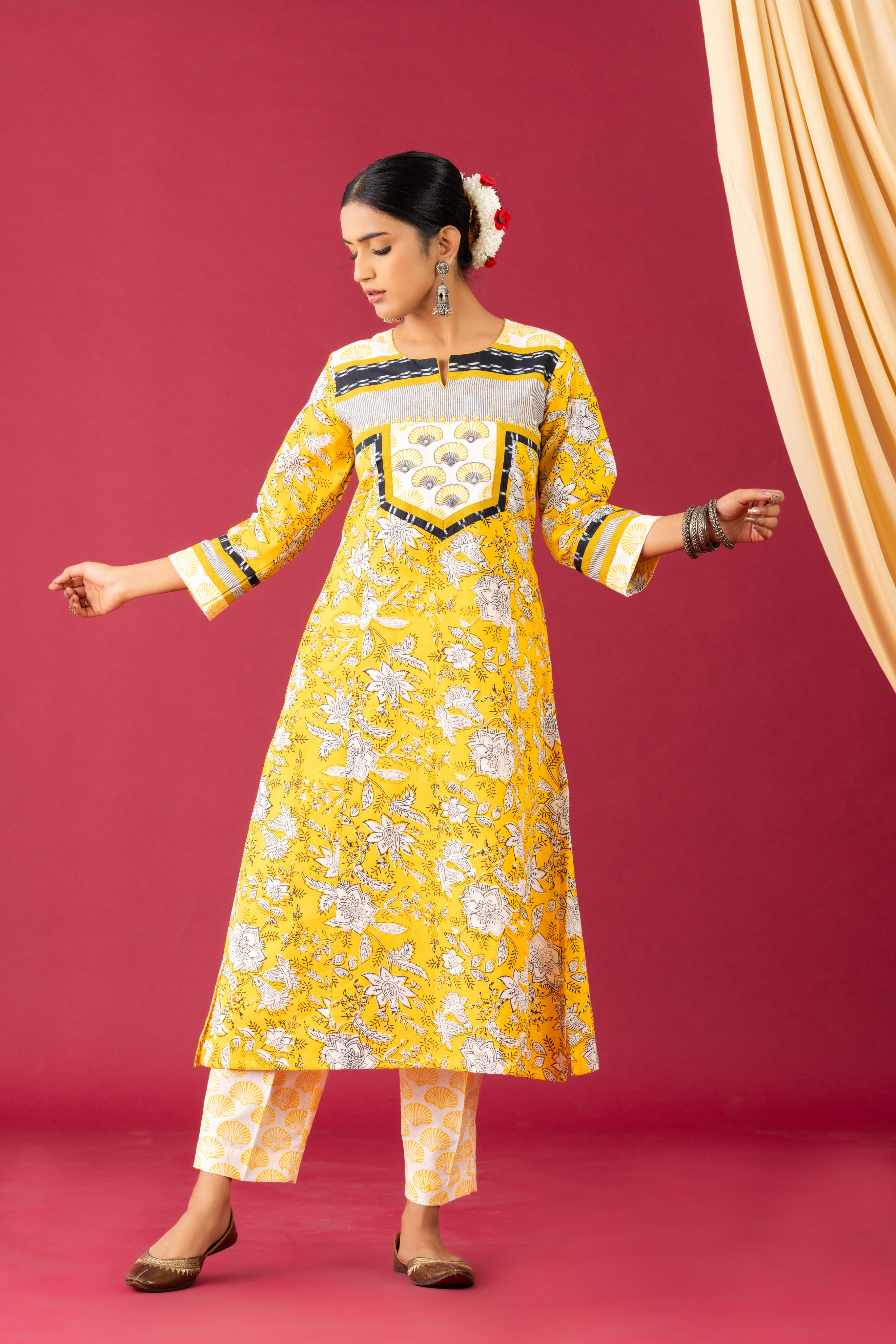 Bahaar Yellow mushroom handblock  printed kurta set