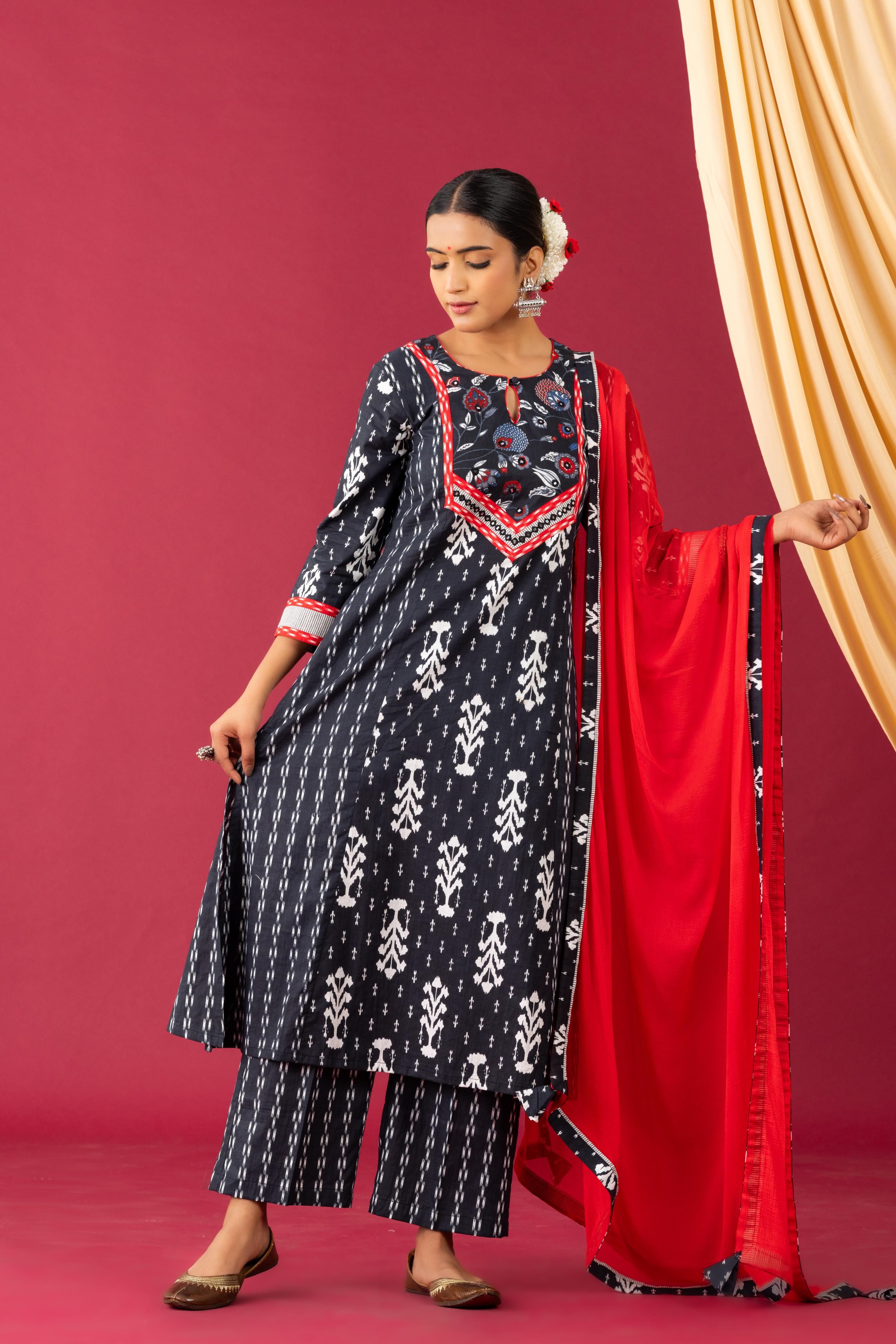 Bahaar Black ikkat print kurta set