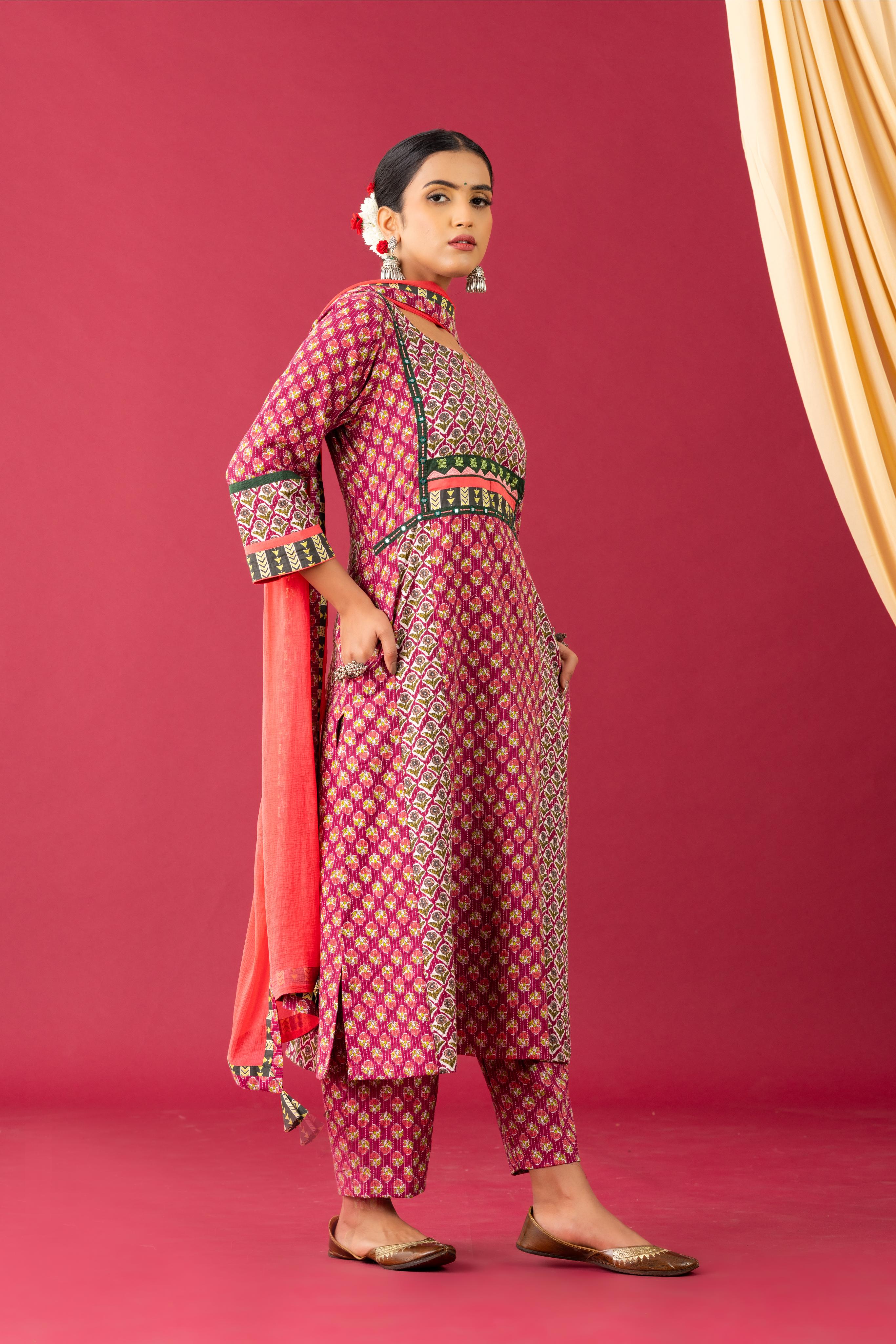 Bahaar Peach kalidar kurta set