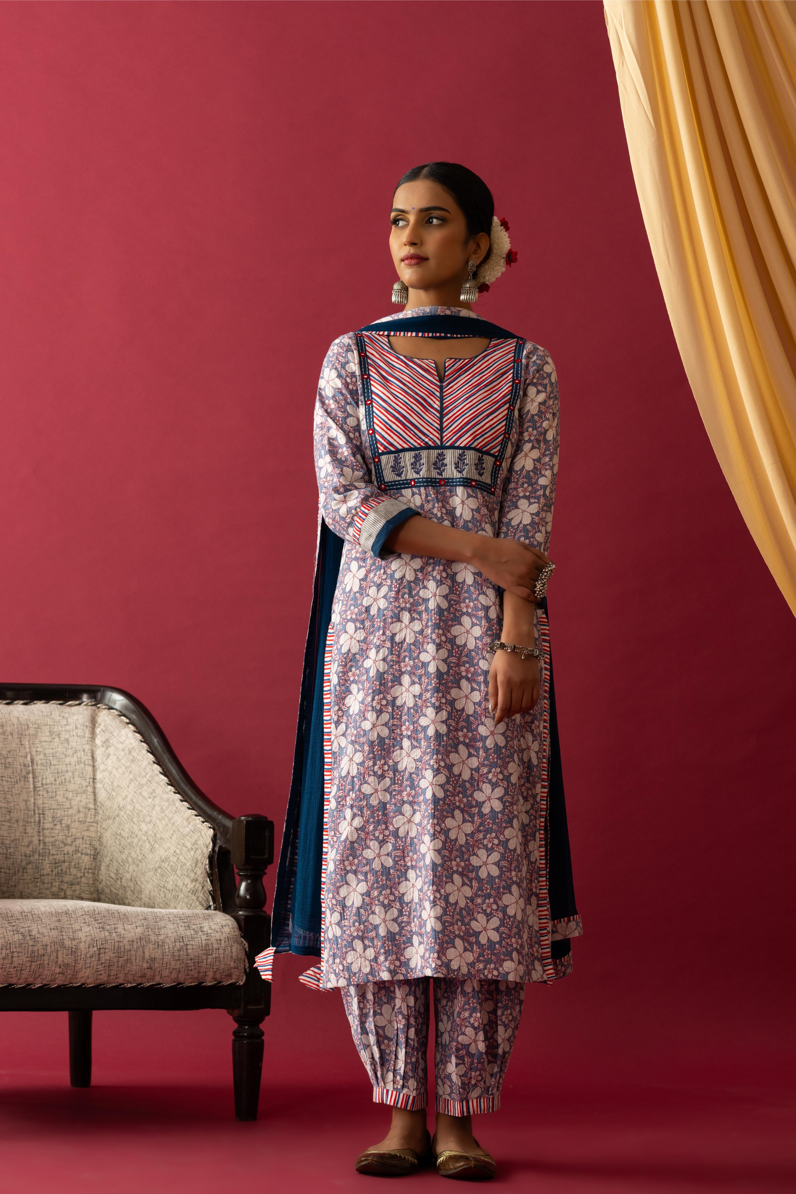 Bahaar Lavender & blue floral kurta set